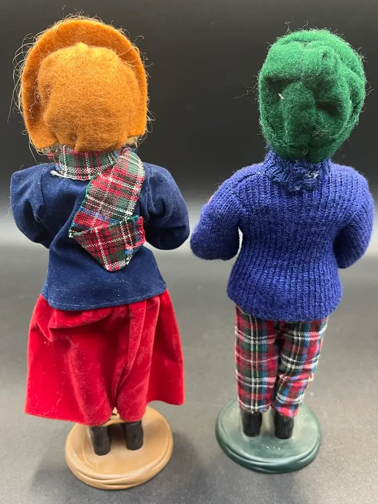 Christmas Carolers- Byers Choice?