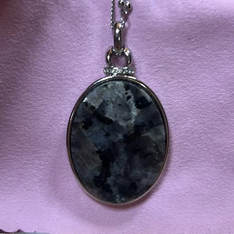 White House/ Black Market 36” Faux Labradorite Silvertone Pendant Necklace