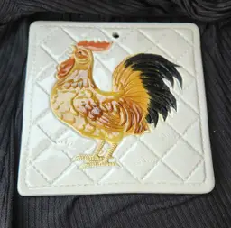 Vintage Otagiri Rooster Ceramic Wall Plaque or Trivet, from 1982.