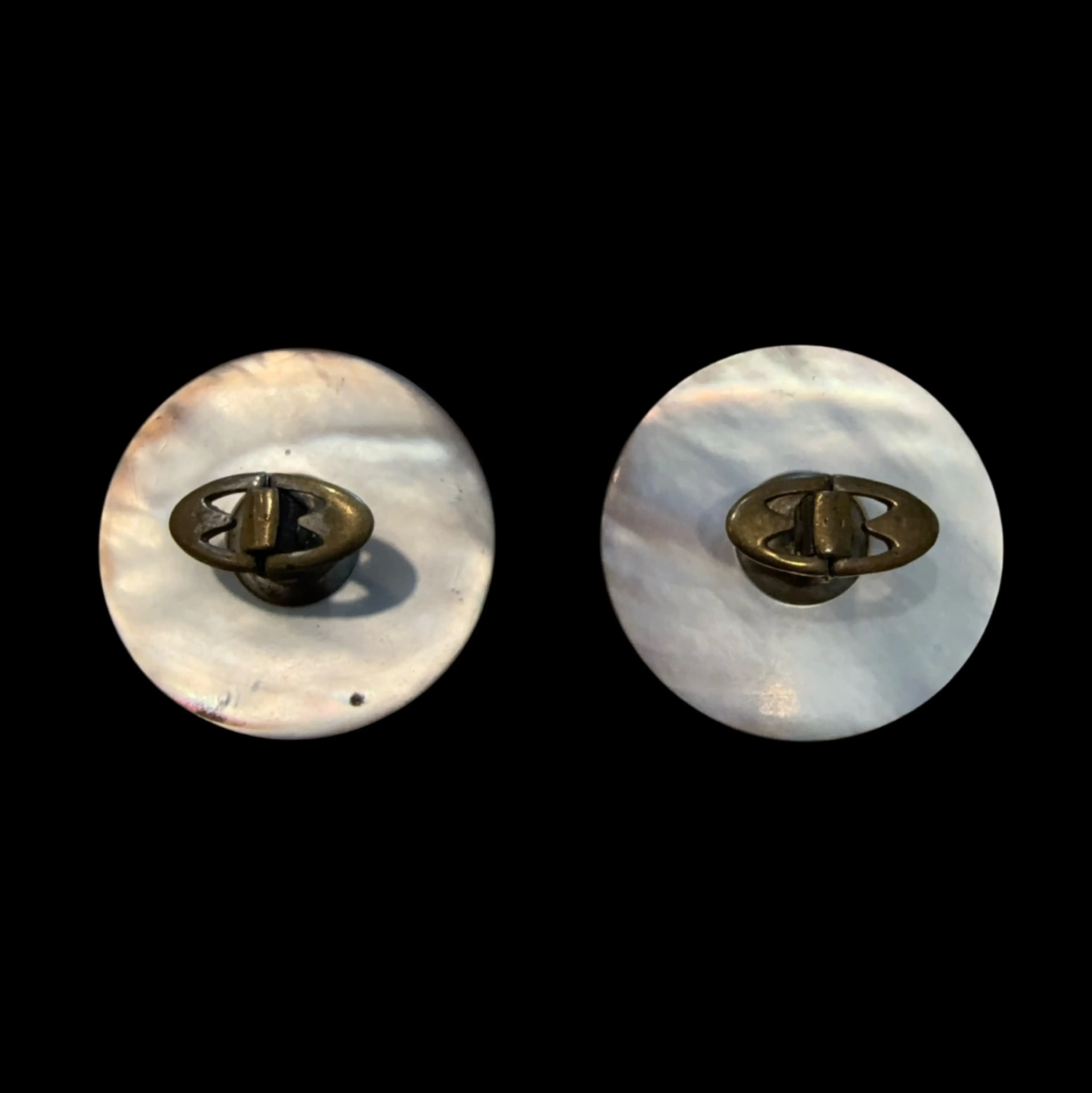 Image 4 of 7