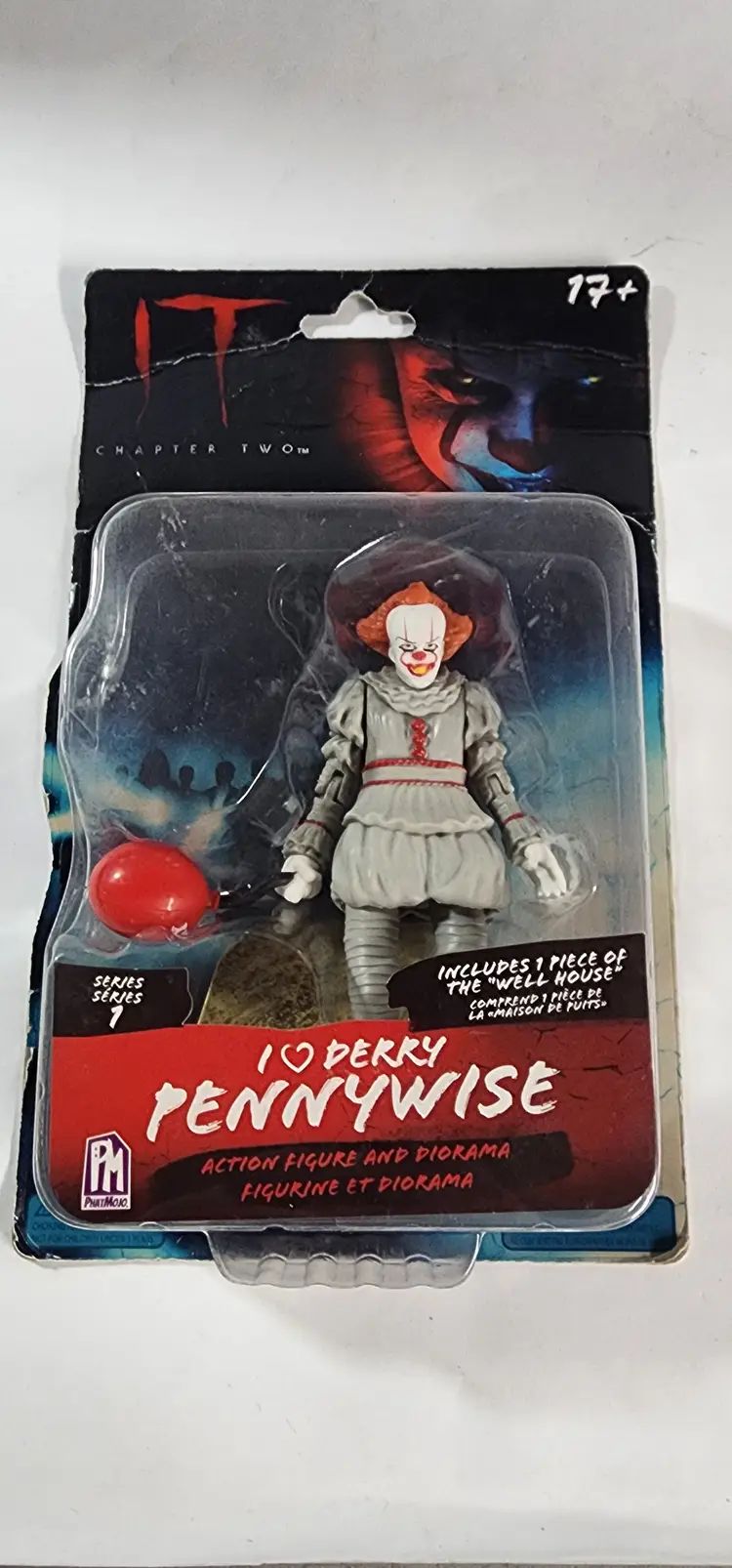 IT Chapter Two Series 1 Pennywise Action Figure with red balloon