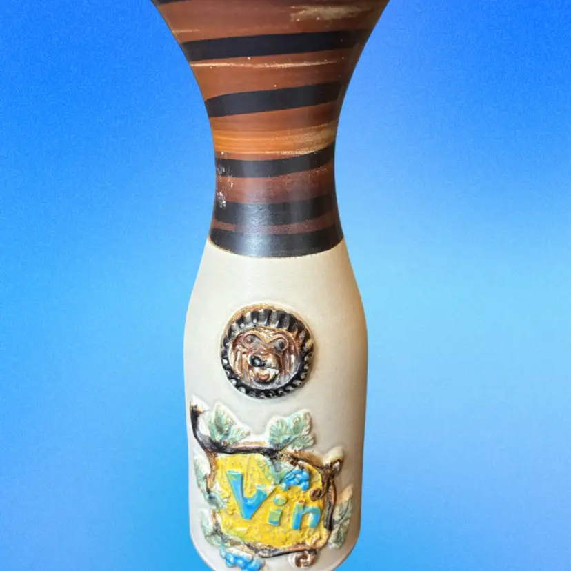 01 Vintage 1970 Pacific Stoneware B. Welsh pottery wine carafe.