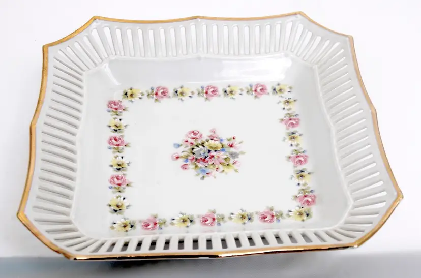 Schwarzenhammer Trinket Dish Reticulated Porcelain Hand Painted Floral Germany