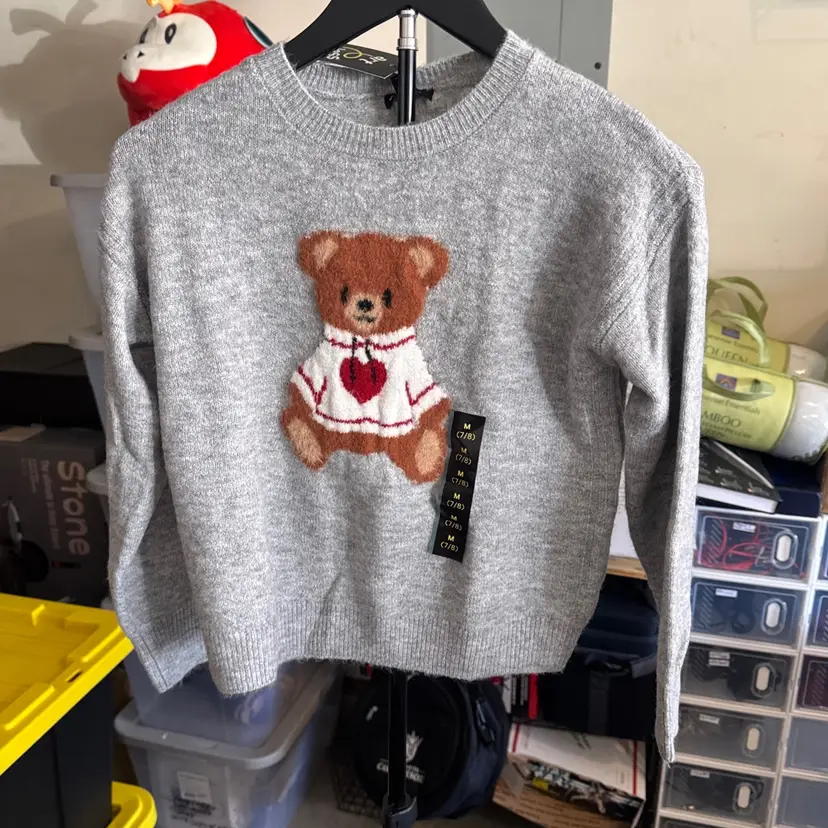 Girls Art Class Bear fuzzy sweater M (7/8)