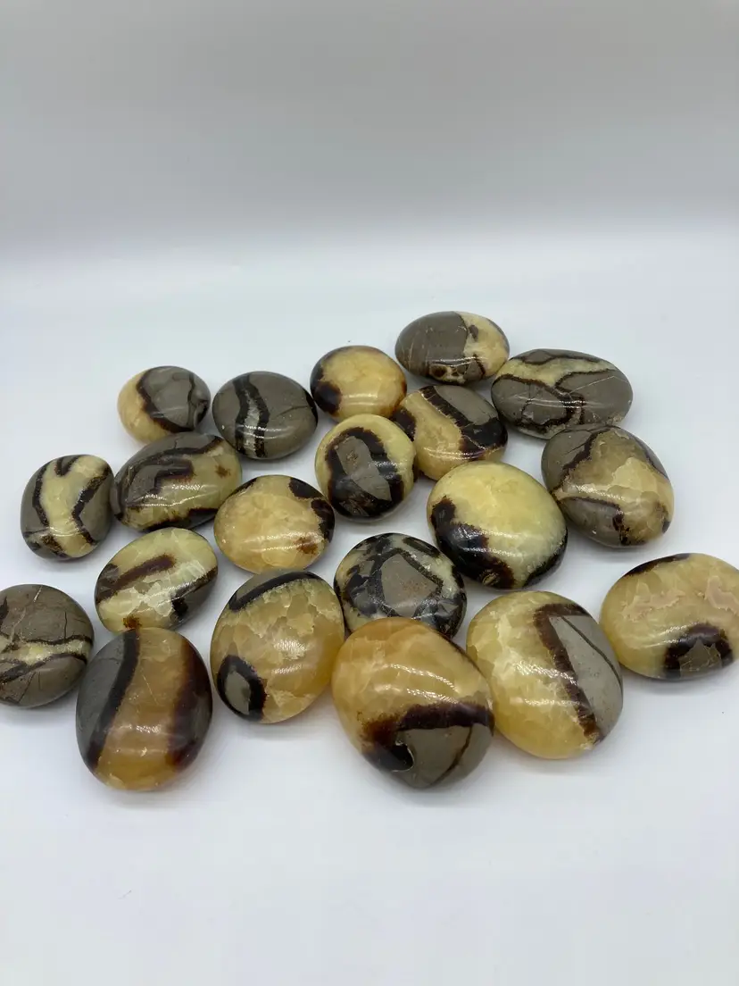 1-Natural Septarian Crystal Dragon Stone Palm Stone Healing Crystal Yoga Meditation