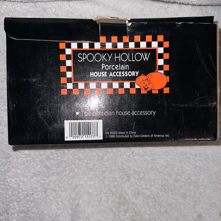 Vintage 1996 Spooky Hollow Porcelain Halloween House Accessory Decoration Decor