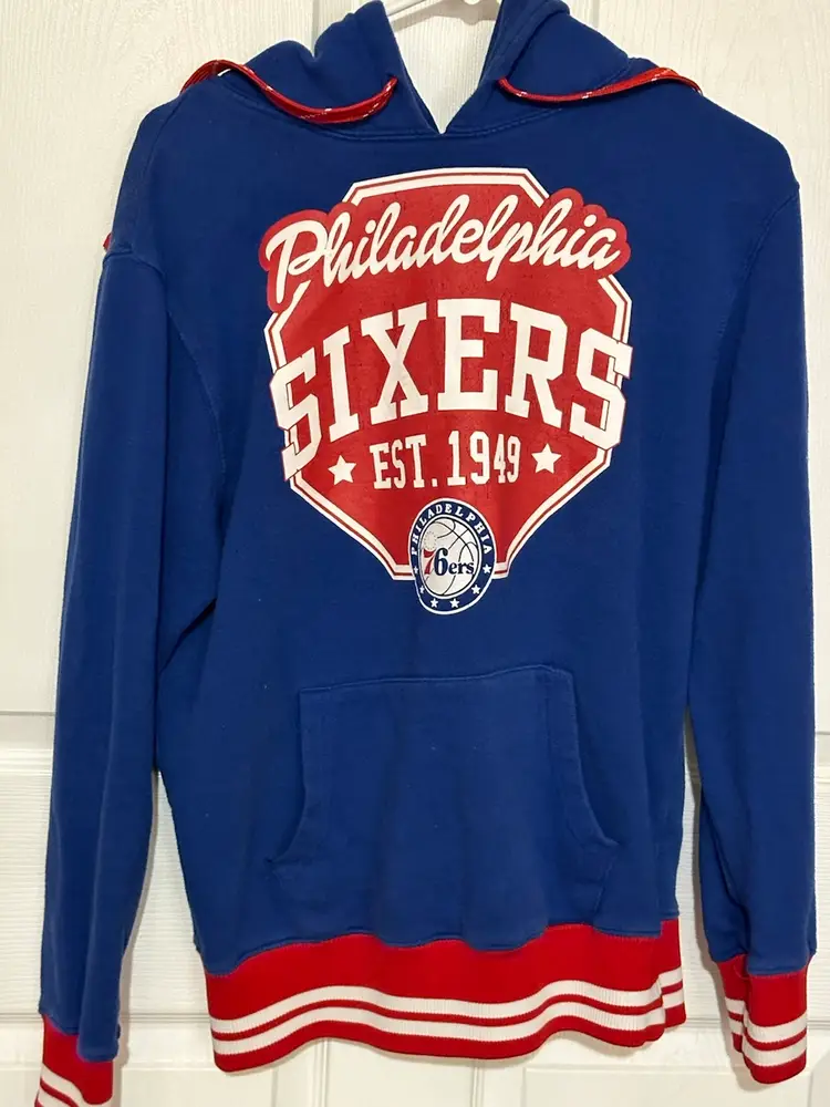 Philadelphia 76er’s Blue Hoodie Size Small