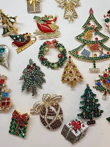 Incoming- Christmas Jewelry! W/Moonskyvintage 