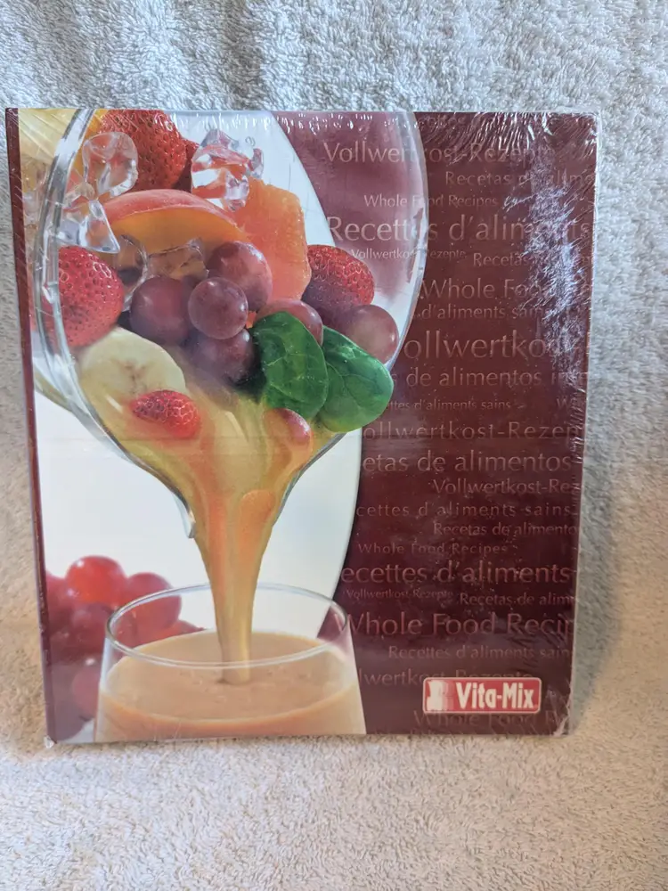 New Sealed Vita-Mix 5200 Owners Manual Whole Food Recipe Cookbook 3-Ring Binder