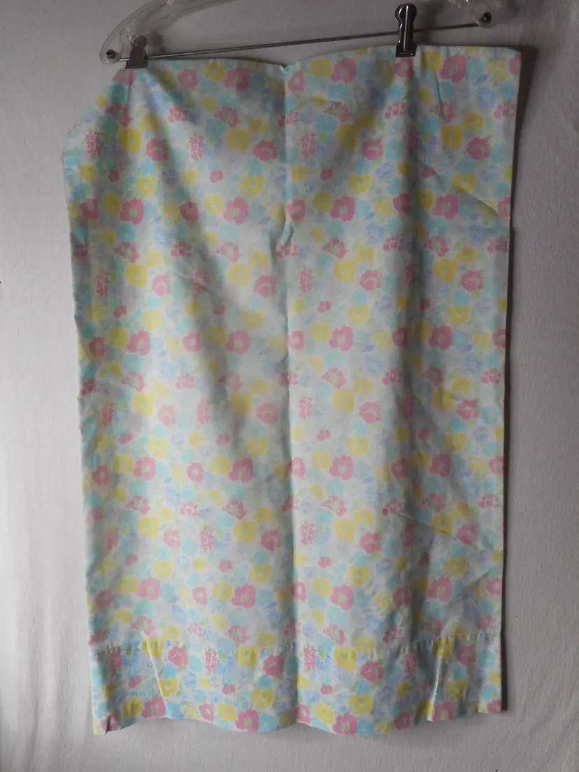 Vintage Floral Standard Pillowcase Dan River