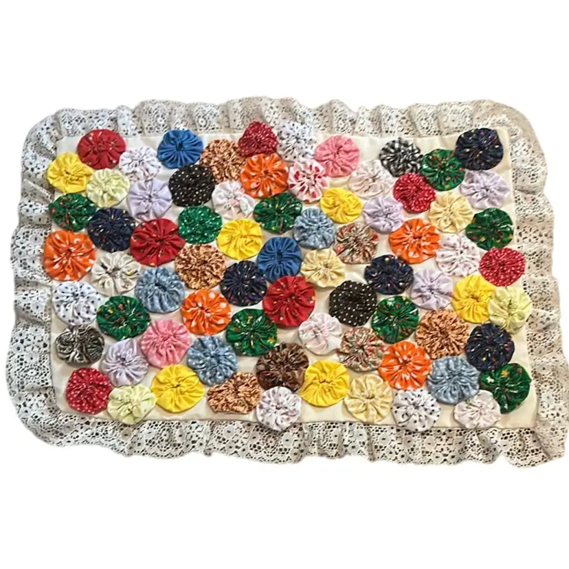 Yo Yo Quilt Pillowcase Pillow cover With Lace Trim Handmade