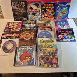 16 PC Games-Bejeweled, Zuma, Hidden Obects, Slots and More