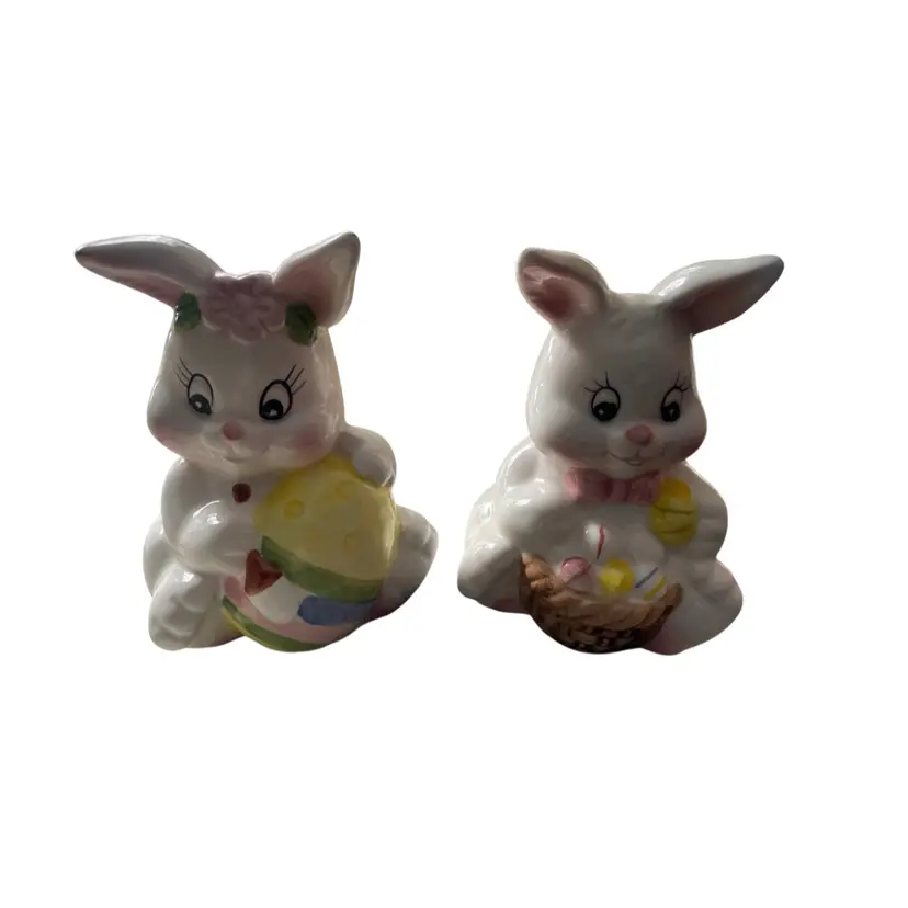 #01 Vintage Salt & Pepper Shakers 4"H Easter Bunnies