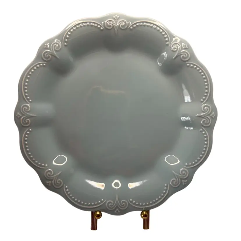 2020 Powder Blue Pioneer Woman Plate Small Chip On Back @ 11” Diameter