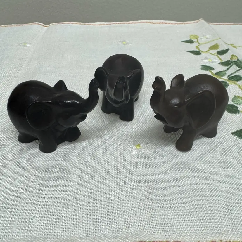 3 Tiny Brown Wooden/resin Elephant, Hobby Lobby