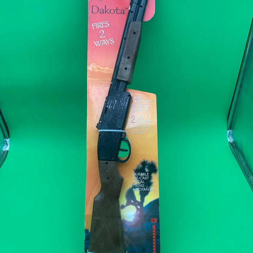 TootsieToy American West Dakota Cap Gun Shotgun Rifle Toy - 2005 New Old Stock