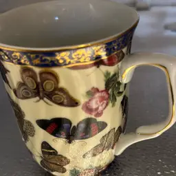 Vintage Gorgeous Butterfly Porcelain Tea Mug