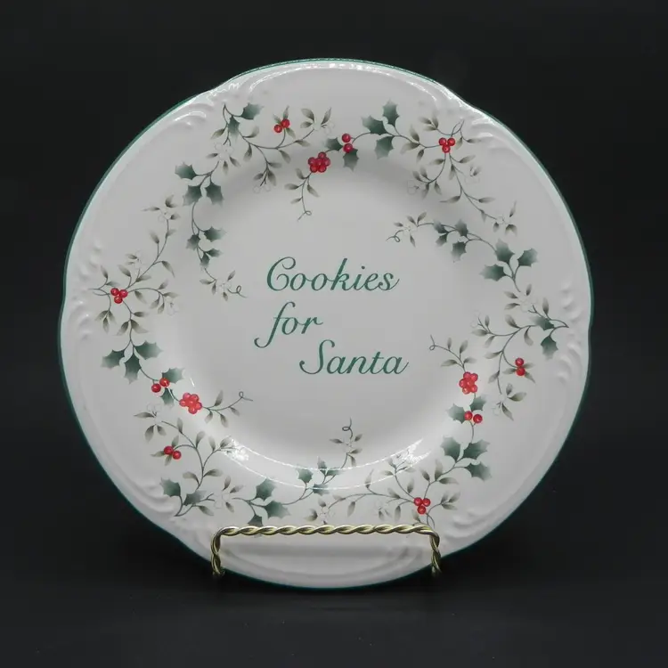 Pfaltzgraff Winterberry Cookies for Santa Plate 1994 Kids Christmas Platter