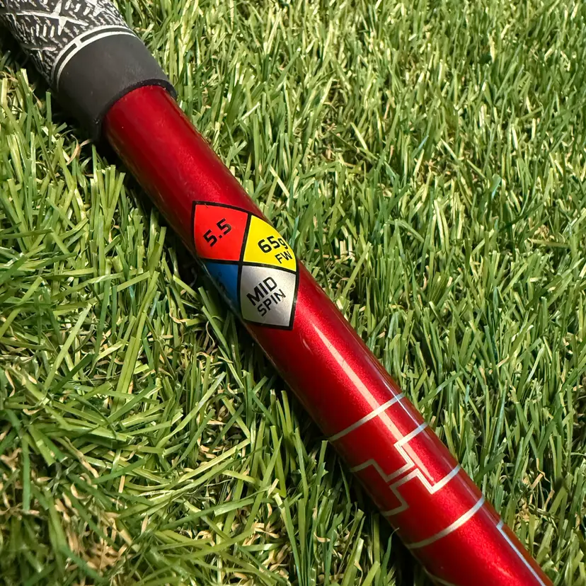 Hzrdus Smoke RDX Red Regular Flex Fairway Wood Shaft