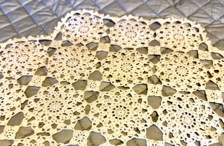 Lace Doily Or Antimacassar Off White 13 X 11