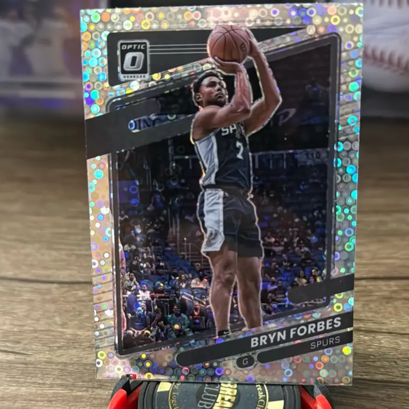 Bryn Forbes 2021-22 Donruss Optic Fast Break Holo
San Antonio Spurs