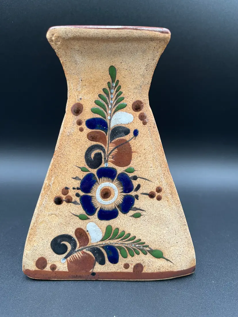 Tonala Netzi Mexican Pottery Vase Triangular Shape 6” Tall Hand Painted