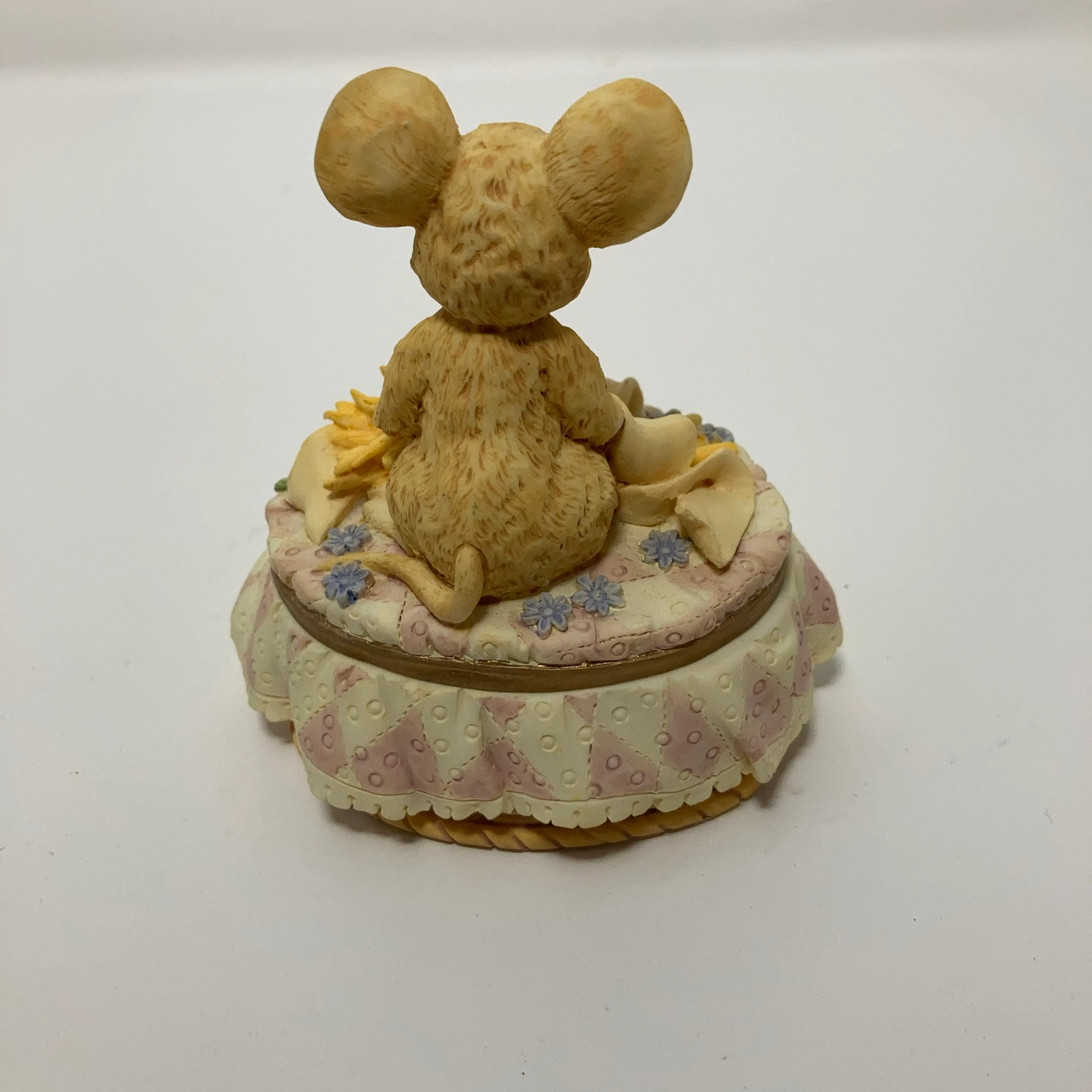 Image 4 of 12