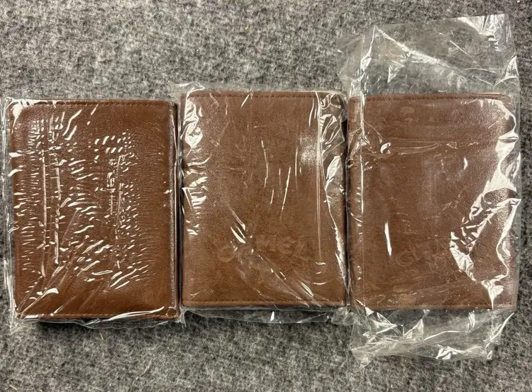 Vintage Camel Cigarette Memorabilia Lot 18 Pieces Mugs Cups Wallets Cap