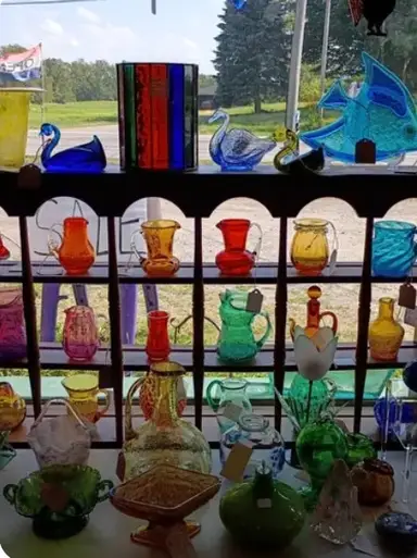 Live Shop at Lennie's Lucky Finds