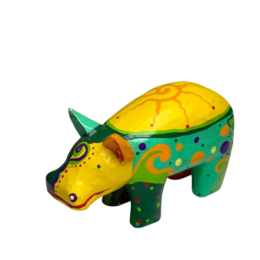 Hippo Figurine Bright Yellow Orange Green Purple Papier-Mâché? SEE
3-5/8” T x 4-3/4” L x 1-3/4” W