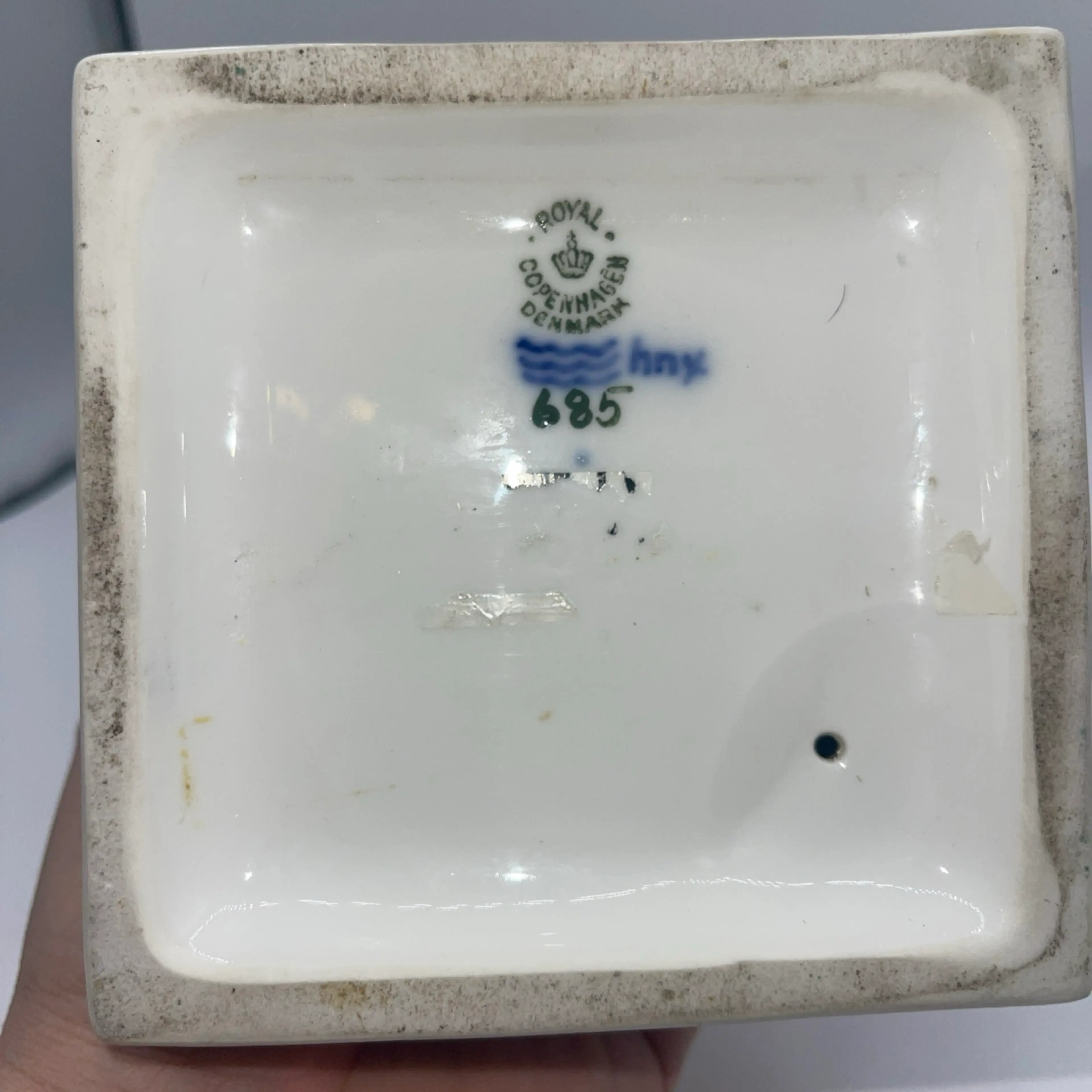 Image 4 of 7