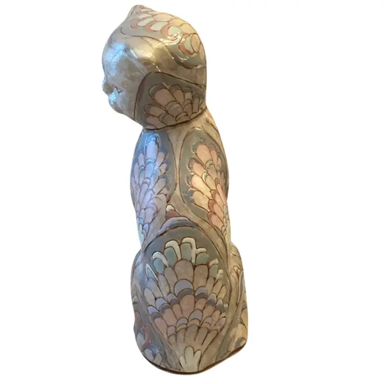 Beautiful Vintage Cat Made In Macau