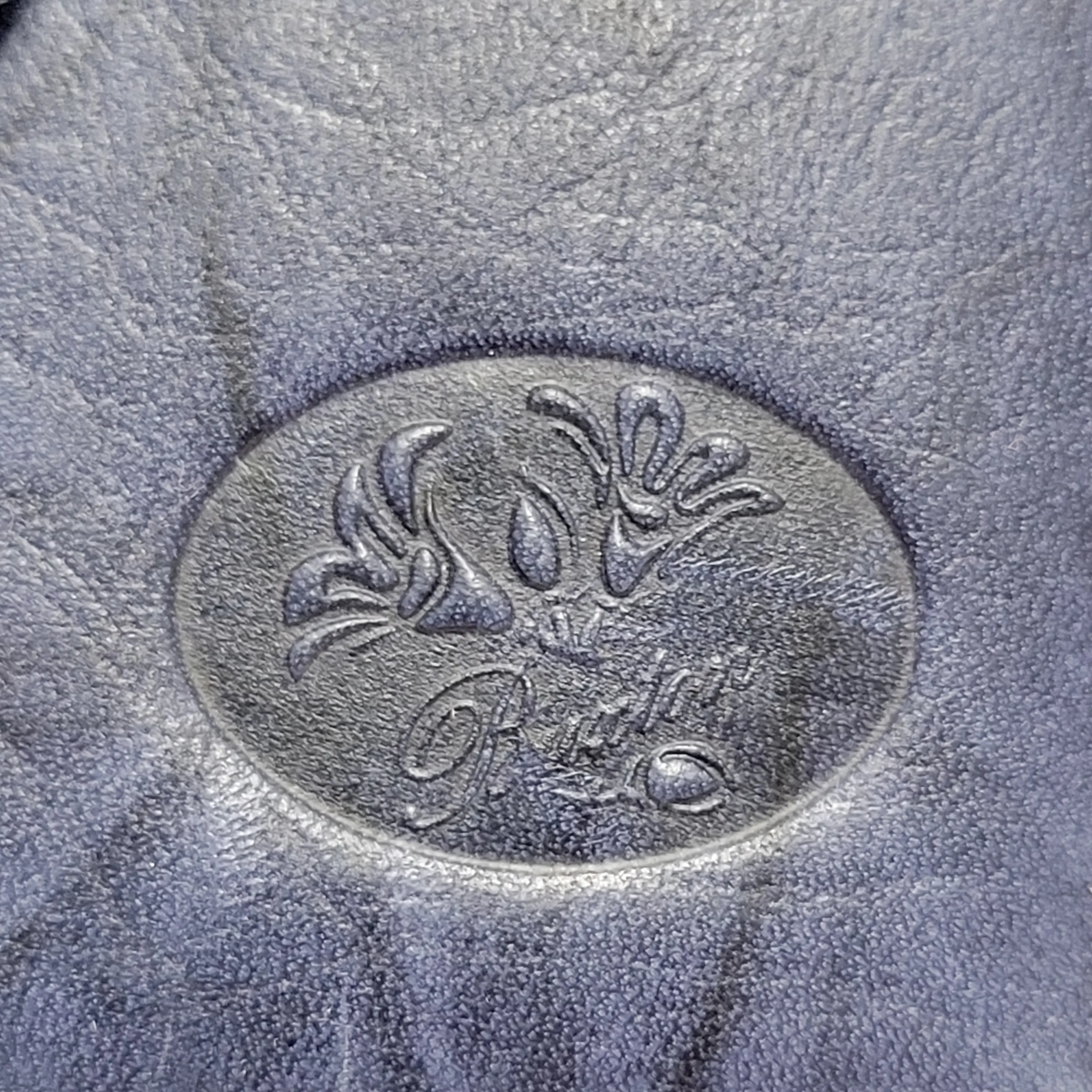 Image 2 of 7
