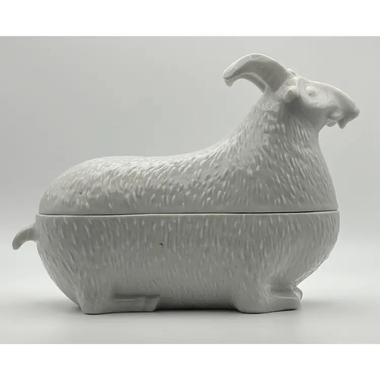 Vintage Mottahedeh Ram Butter/Trinket Dish