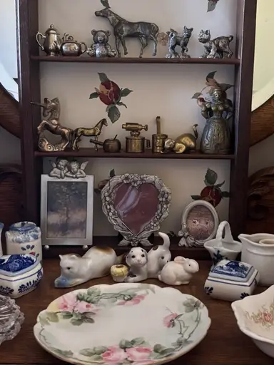 Trinket Treasures: $5 Starts!