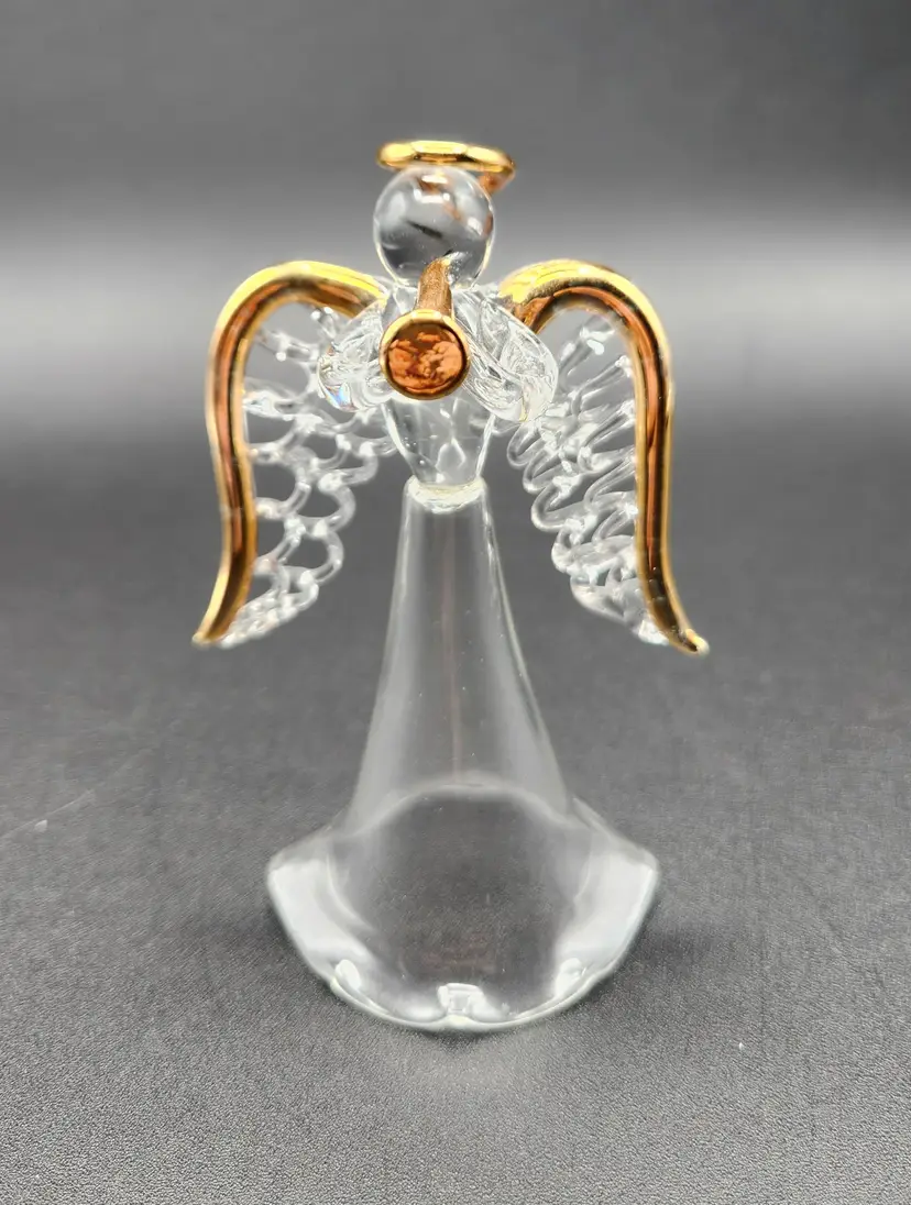 Spun Glass Fluted Angel