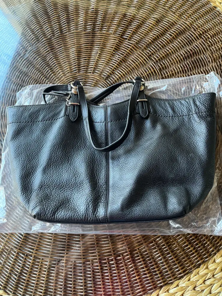 Authentic COACH Black Peddled Leather Tote Purse Purple Inside COA