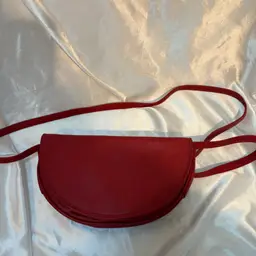 Vintage Brio Red Half moon crossbody purse