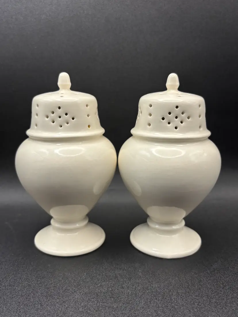 Leeds Pottery Creamware Salt And Pepper Shaker Set England