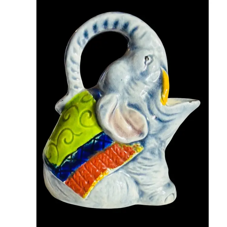 Vintage Ceramic Trunk Up Elephants - Made In Taiwan - About 2.25”x 2.5”