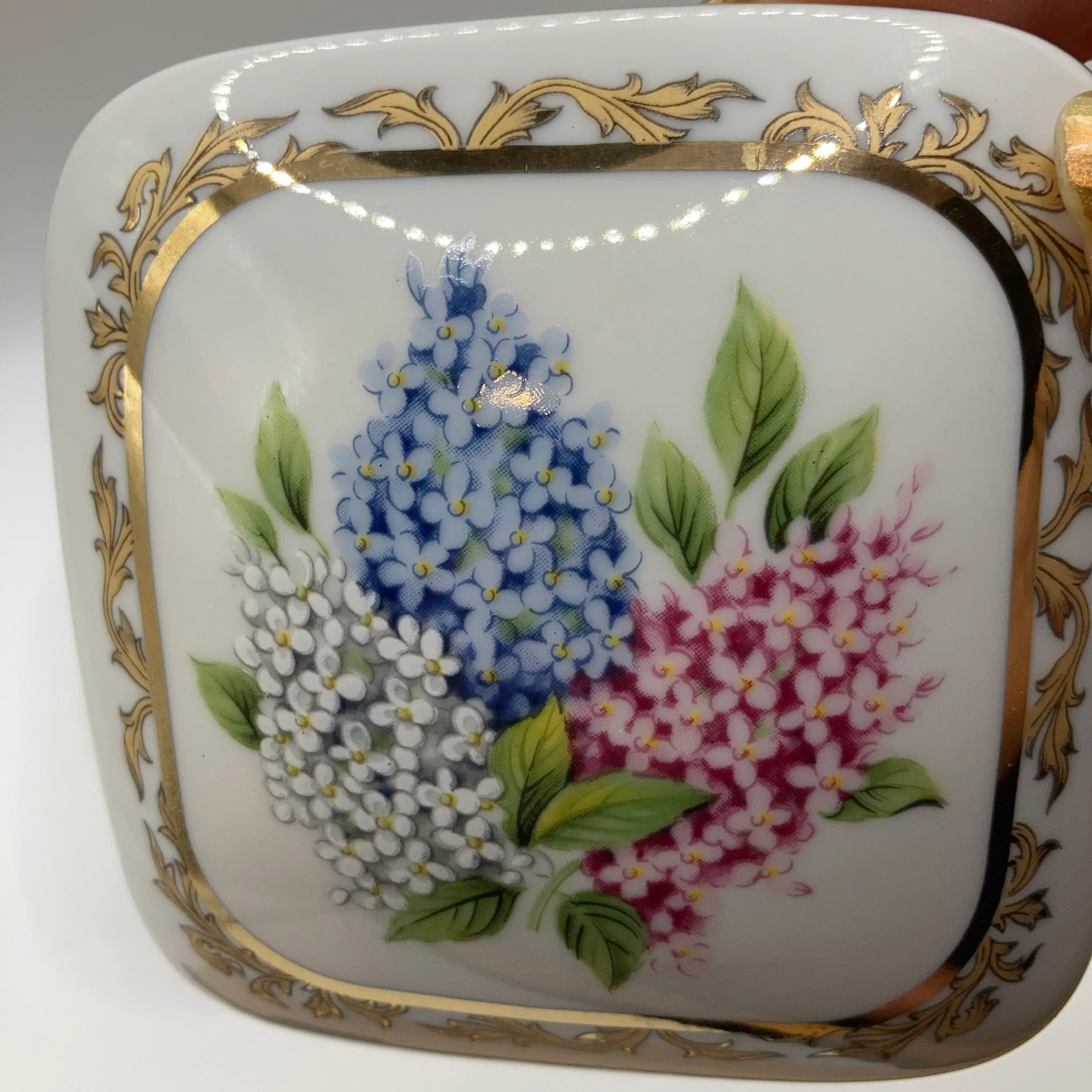 Image 4 of 13