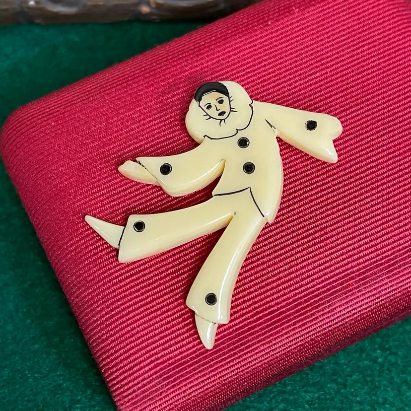 Vintage Galalith Pierrot Dancing Clown Bakelite Brooch Pin Art Deco Chipped AS IS
