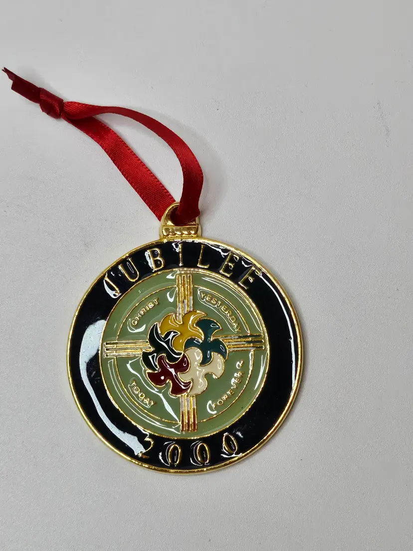 Vintage Collectible Catholic Jubilee 2000 Medallion Ornament Dove Holy Spirit