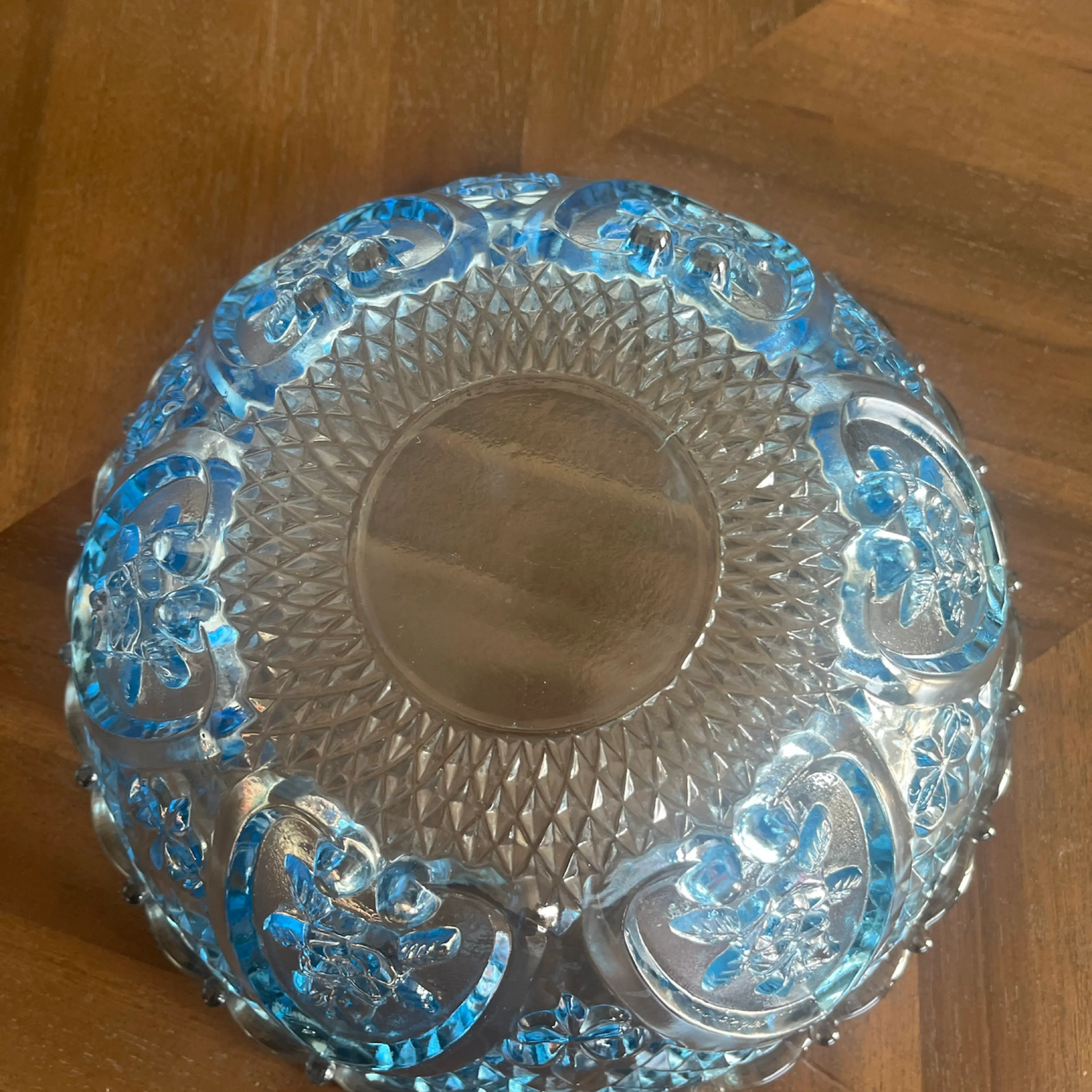 Image 3 of 3