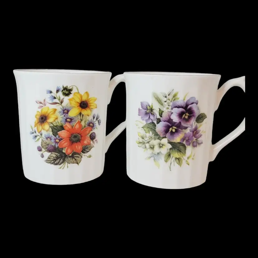 Set Of 2 Elizabethan Fine Bone China Tea Coffee Cups Floral Springtime Blooms