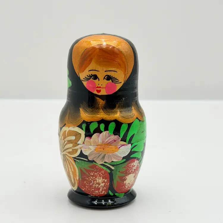 Black Lacquer Russian Style Nesting Doll Five Pieces