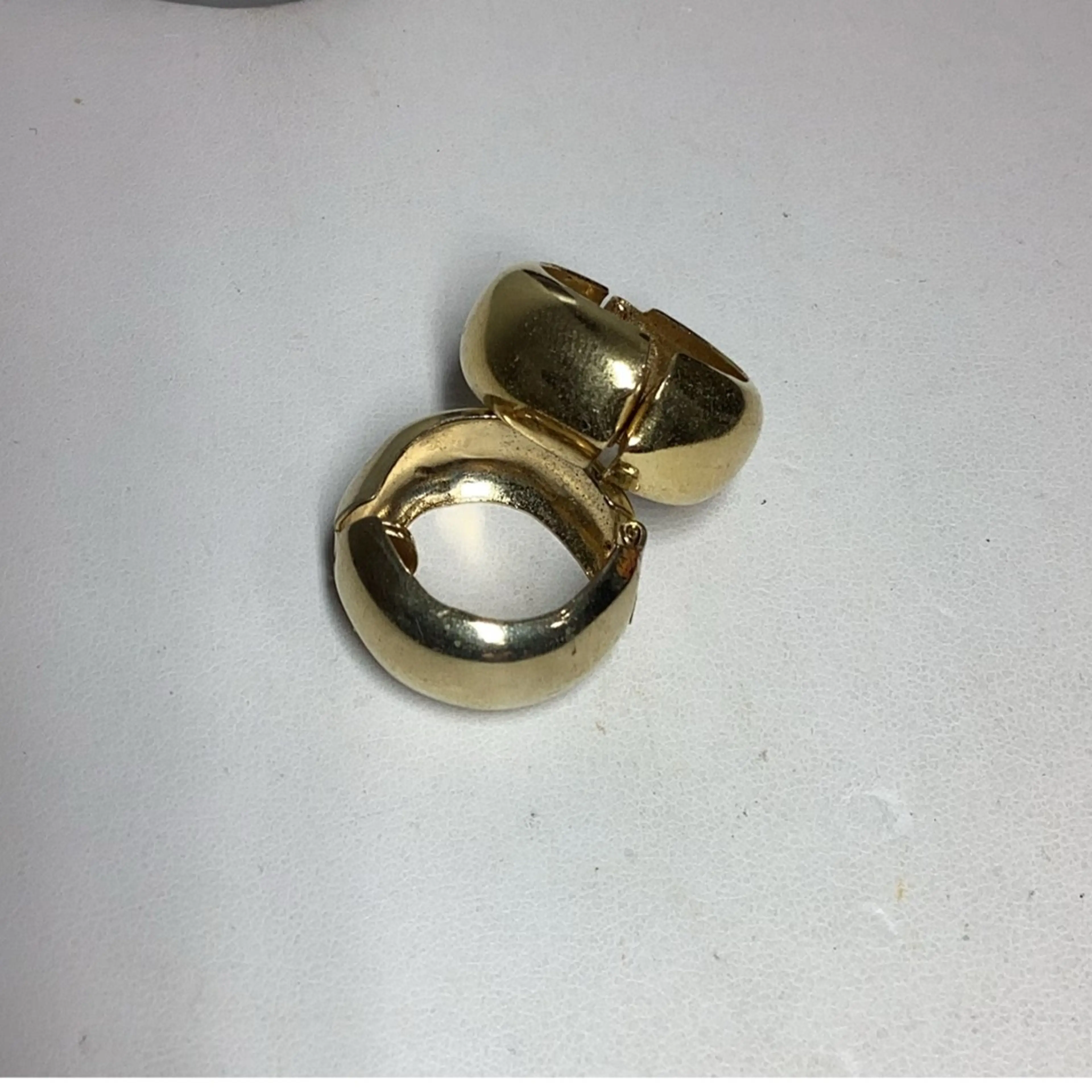 Image 2 of 2