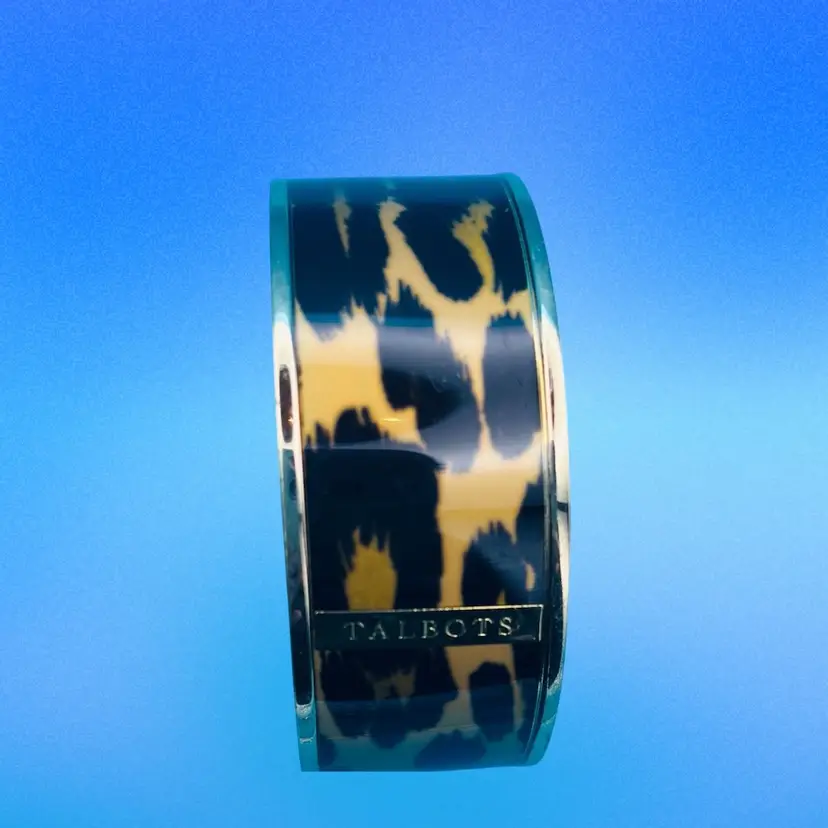 Talbots Wide Leopard Print Hinged Bangle Bracelet – Gold-Tone Trim