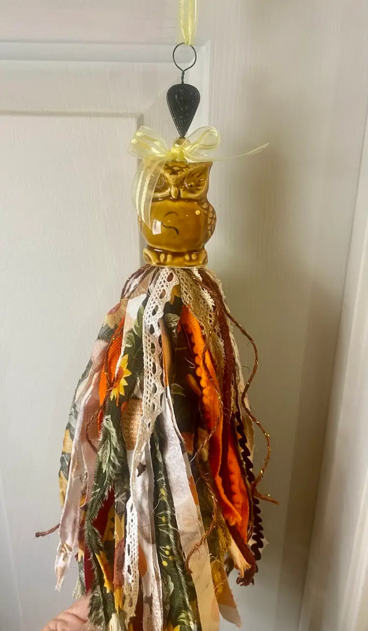 Vintage Owl Salt Shaker Tassel