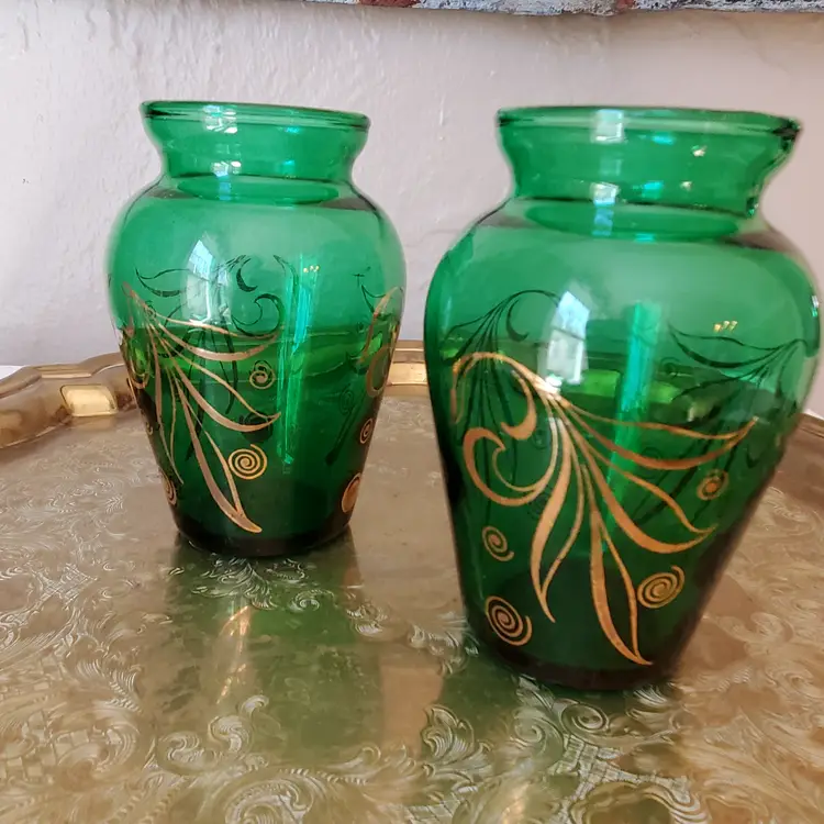 Set of 2 Anchor Hocking 4" Green Glass Bud Vase With Gold Floral Design